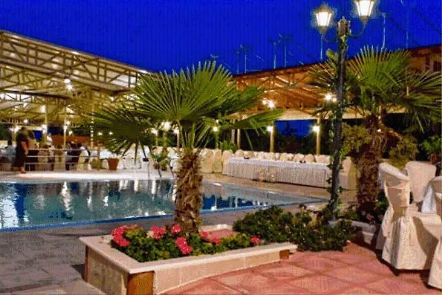 Hotel Asteras 3*