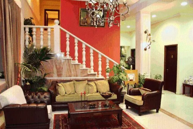 Asteras فندق